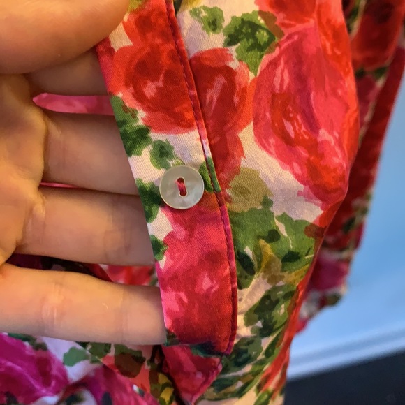 Velvet, Floral Silk blouse, Size Small - Picture 6 of 6